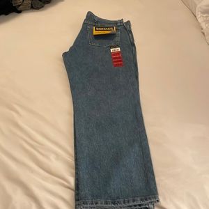 Rustler Men's  Regular Fit  straight leg Jeans